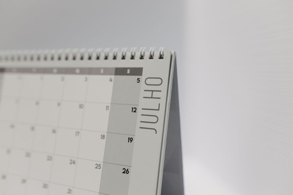 Minimalistic desk calendar, tracking bra replacement schedule